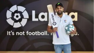 'भारतीय क्रिकेट टीम के ज्लाटन इब्राहिमोविच हैं इशांत शर्मा, धोनी नंबर एक फुटबॉलर'